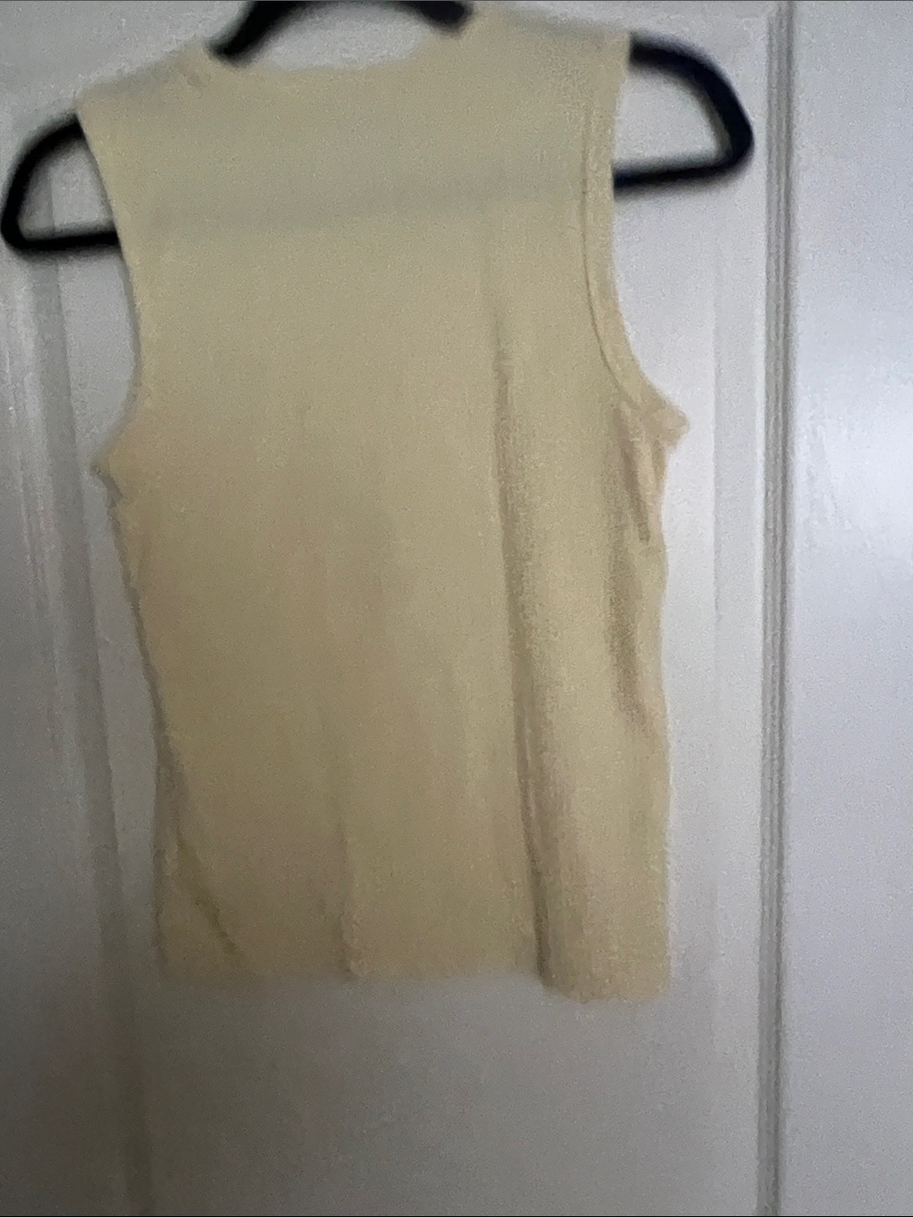 GAP Light Cream Ribbed Tank Top - Picture 4 of 4